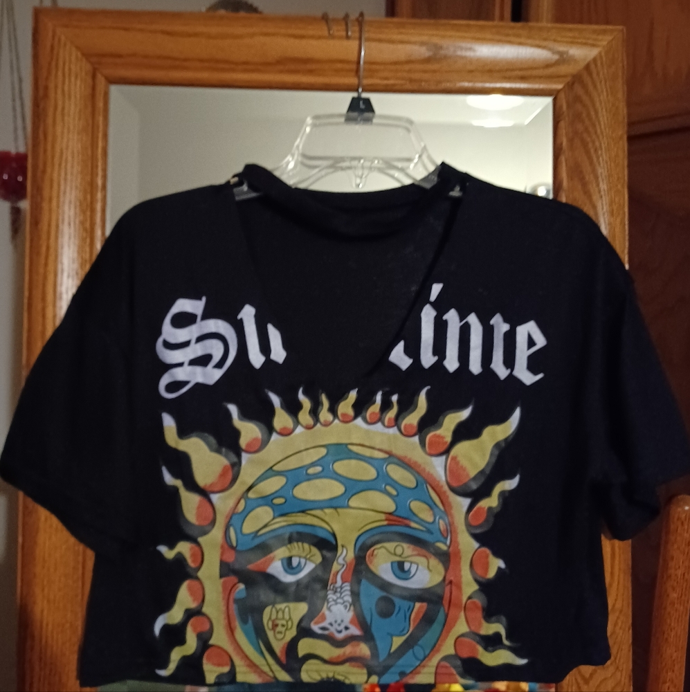 Sublime Crop Top • Cut Out Neck